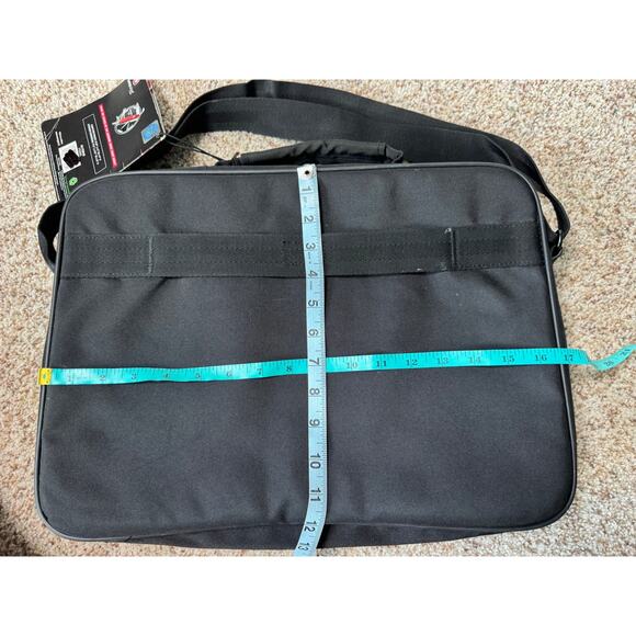 SWISSGEAR JASPER Messenger Laptop bag,  Lots of pockets! NWT! - Picture 5 of 15